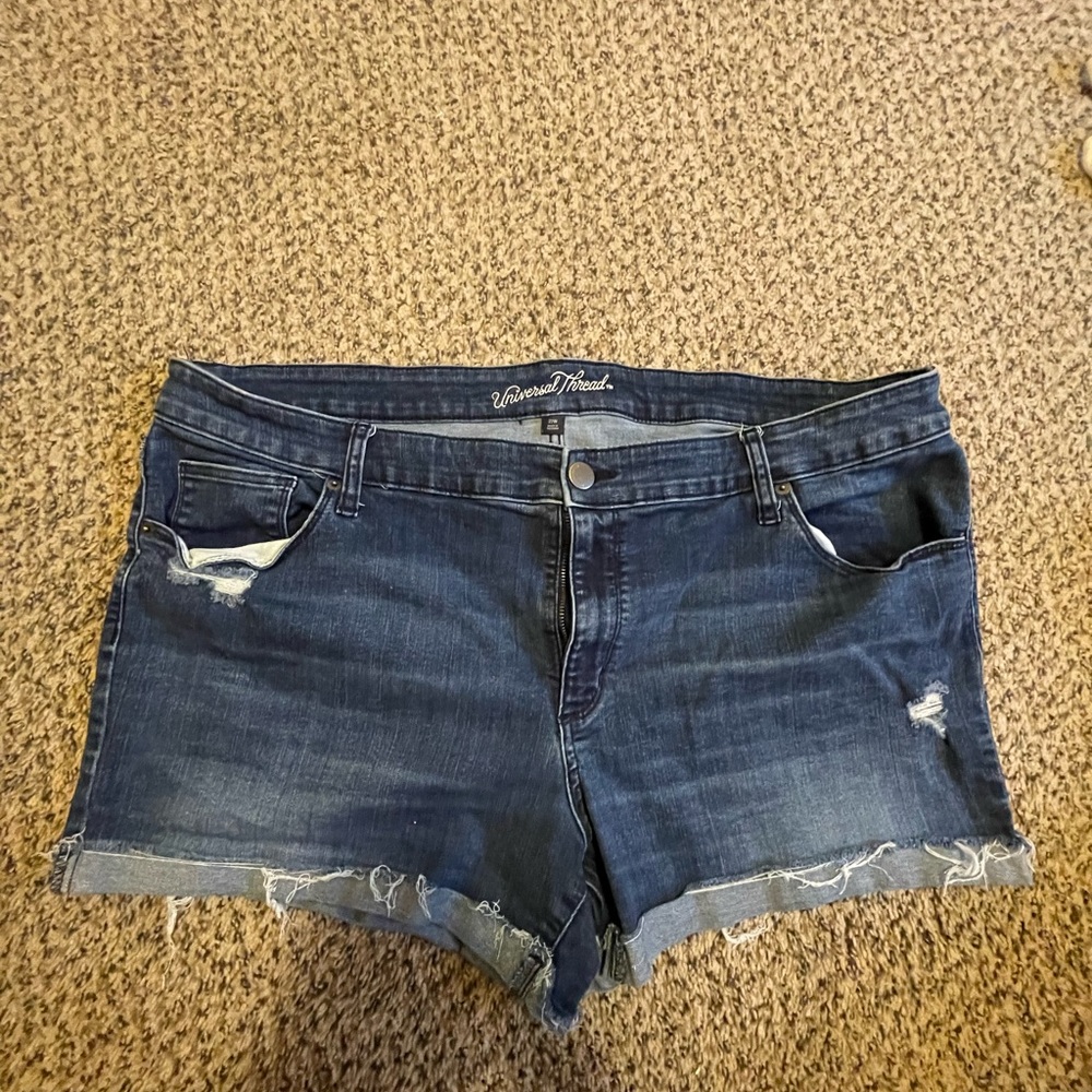 these jean shorts are awesome!!